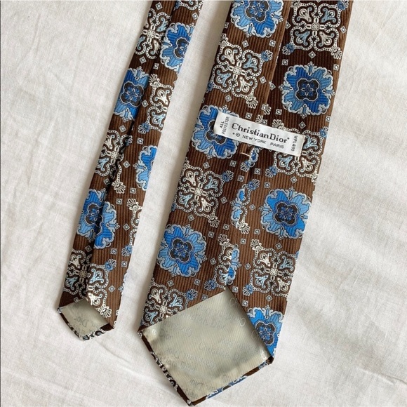 Christian Dior Tie - Picture 1 of 4